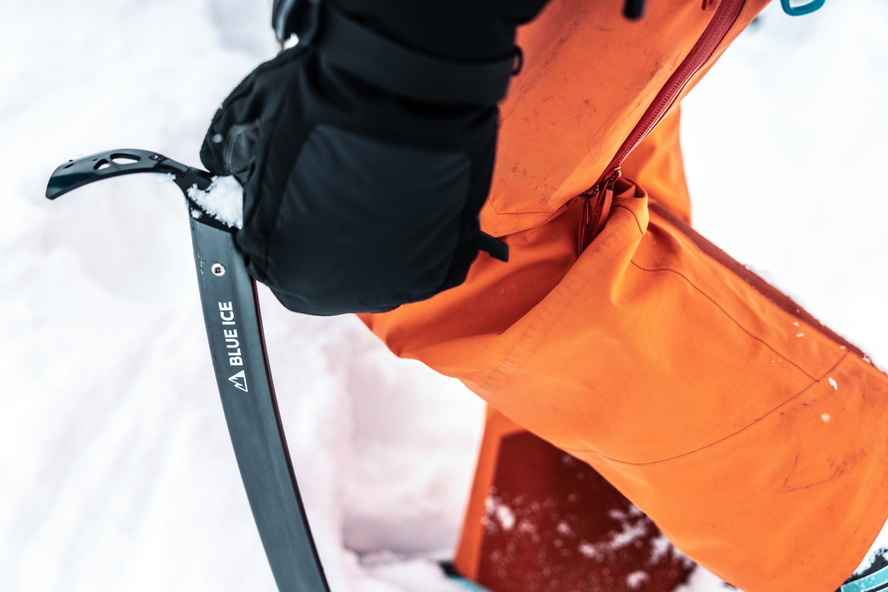 Ski touring ice axes